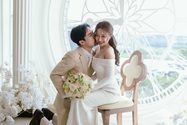 งานแต่งในสวนธรรมชาติ
