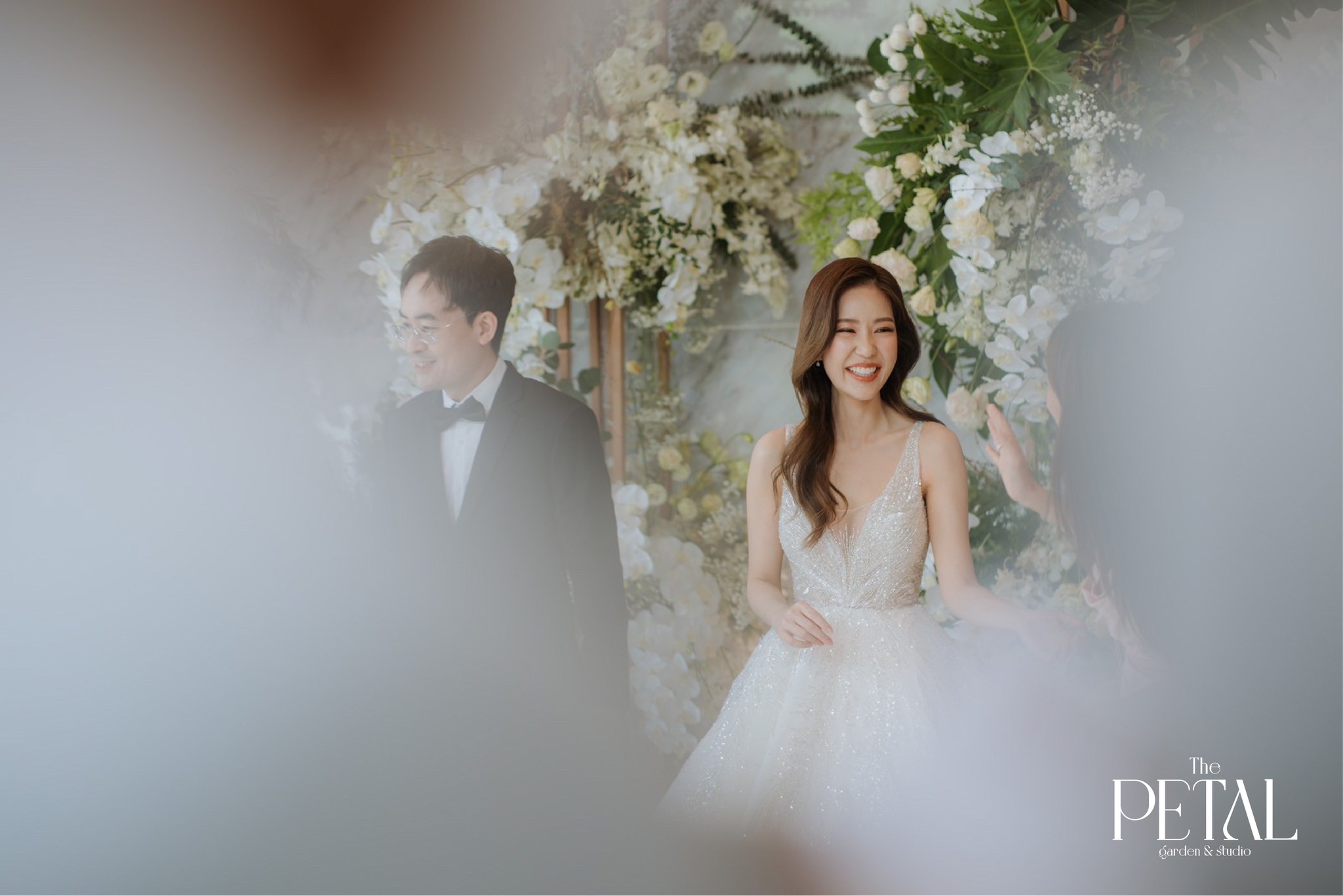 การเลือก ชุดแต่งงาน ให้เหมาะกับสไตล์เจ้าสาว พร้อมไอเดียชุดเจ้าสาวมินิมอลสำหรับวันสำคัญ